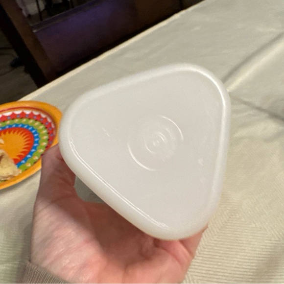 Tupperware Pink cheese shaker Container - Picture 5 of 5